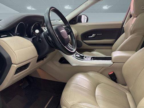 2017 Land Rover Range Rover Evoque SE