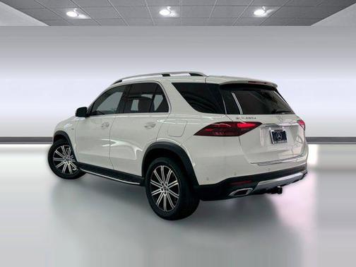 Polar White 2025 Mercedes-Benz GLE 450e 4MATIC