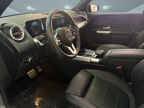 2022 Mercedes-Benz GLB 250 Base