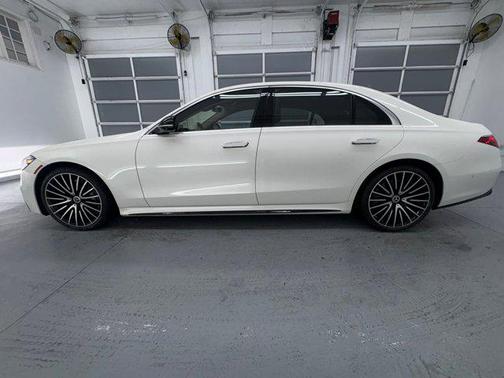 2022 Mercedes-Benz S-Class 4MATIC