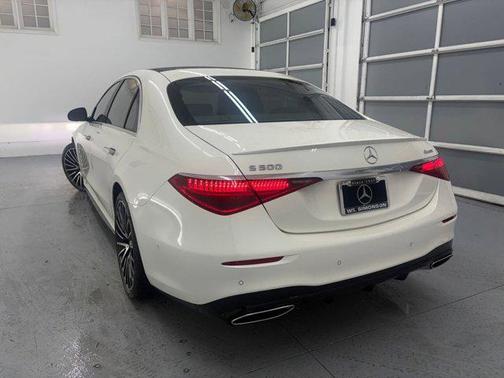 2022 Mercedes-Benz S-Class 4MATIC