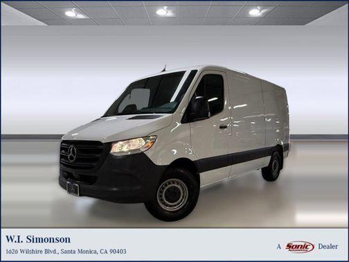 2025 Mercedes-Benz Sprinter 2500 Standard Roof