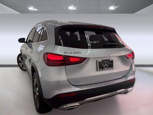 2025 Mercedes-Benz GLA 250 4MATIC