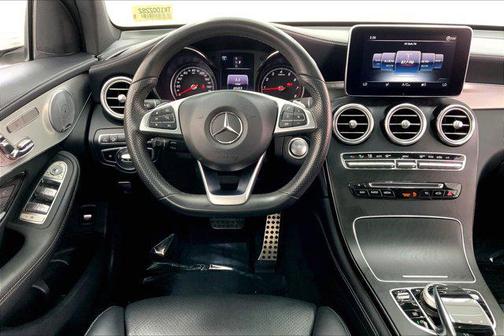 2019 Mercedes-Benz GLC 300 Base