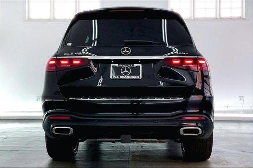 2025 Mercedes-Benz GLS 450 4MATIC