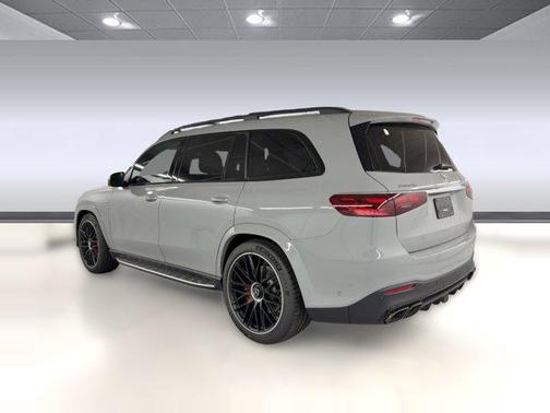 2026 Mercedes-Benz AMG GLS 63 Base