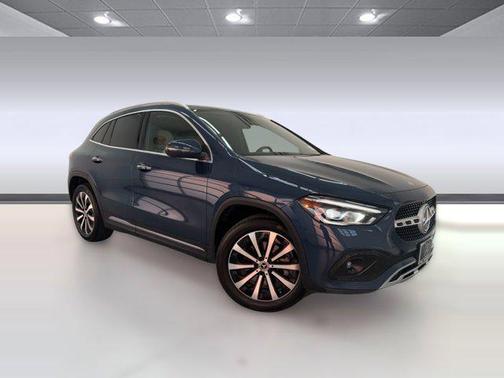 2021 Mercedes-Benz GLA 250 Base 4MATIC