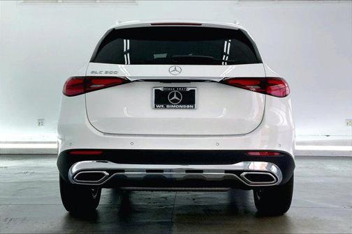 2025 Mercedes-Benz GLC 300 Base