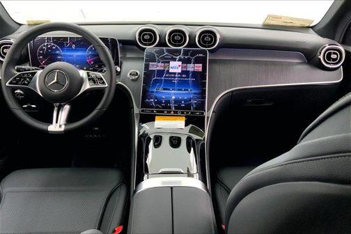 2025 Mercedes-Benz GLC 300 Base