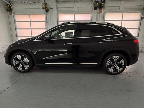 2026 Mercedes-Benz EQE 320 EQE 320