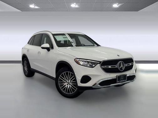 2026 Mercedes-Benz GLC 300 Base