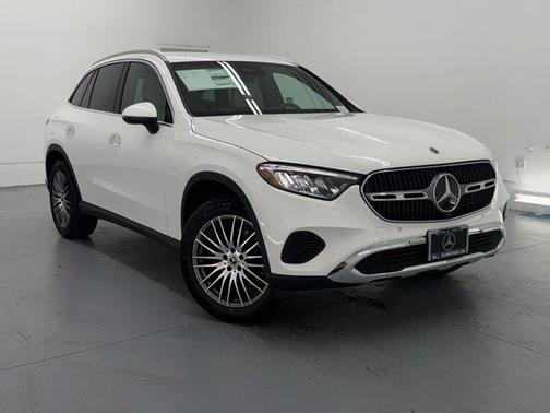 2026 Mercedes-Benz GLC 300 Base