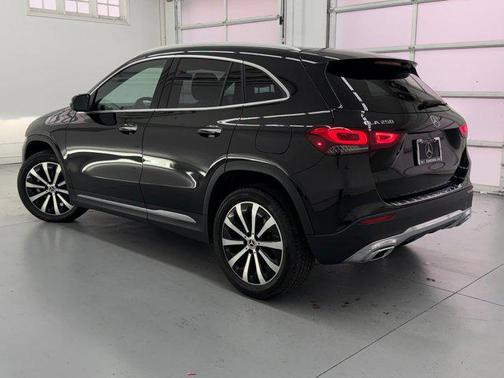 2023 Mercedes-Benz GLA 250 Base