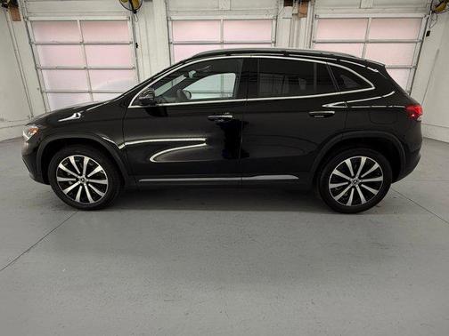 2023 Mercedes-Benz GLA 250 Base