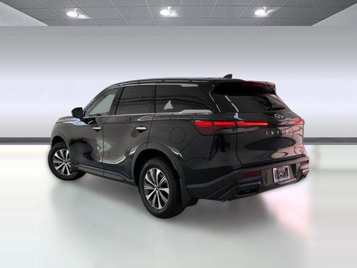 Mineral Black 2025 INFINITI QX60 Pure