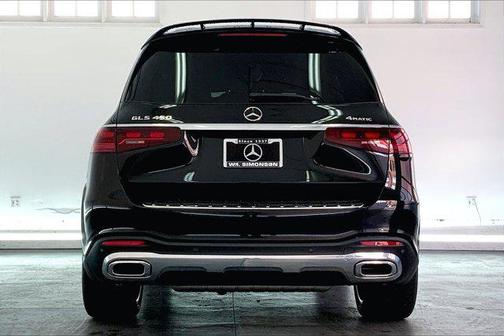 2025 Mercedes-Benz GLS 450 4MATIC