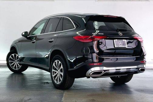 2025 Mercedes-Benz GLC 300 Base