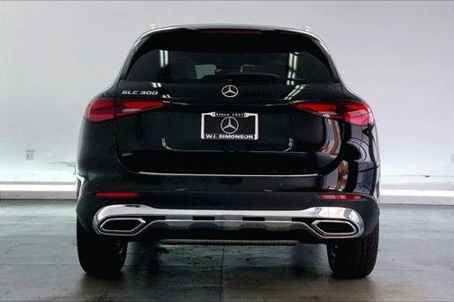 2025 Mercedes-Benz GLC 300 Base