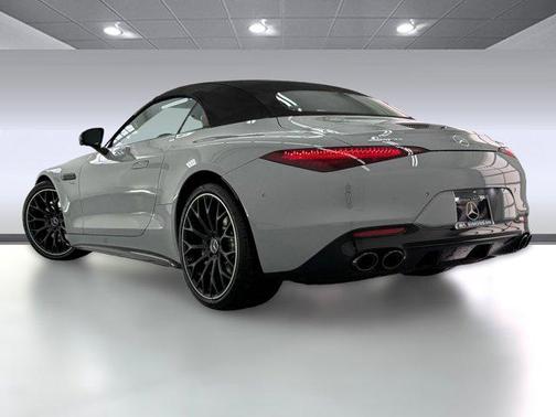 2026 Mercedes-Benz AMG SL 43 Base