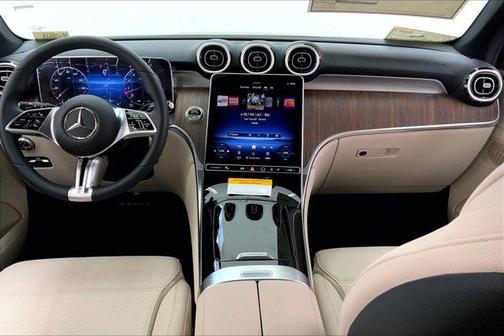 2025 Mercedes-Benz GLC 300 Base
