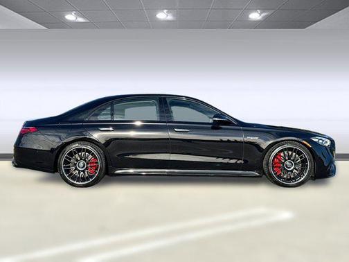 2025 Mercedes-Benz AMG S 63 E 4MATIC