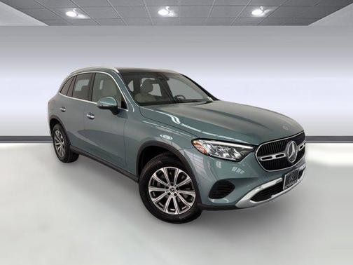 2025 Mercedes-Benz GLC 300 Base