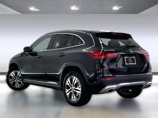2025 Mercedes-Benz GLA 250 4MATIC
