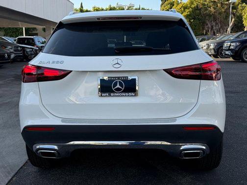 2026 Mercedes-Benz GLA 250 4MATIC