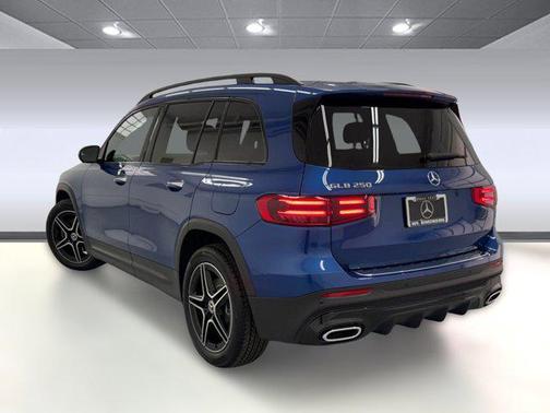 2025 Mercedes-Benz GLB 250 Base