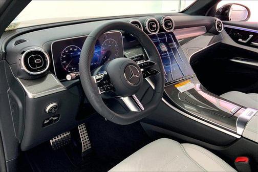 2025 Mercedes-Benz GLC 300 Base