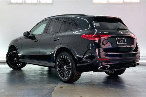 2025 Mercedes-Benz GLC 300 Base