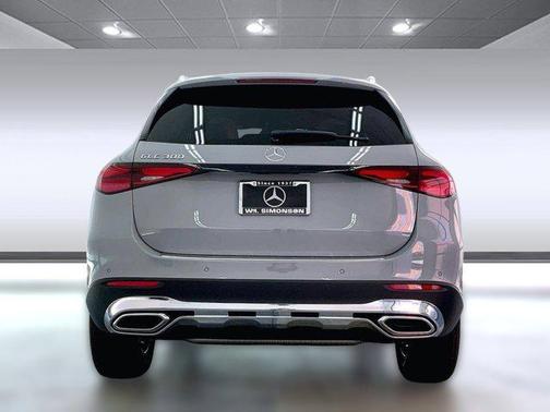 2025 Mercedes-Benz GLC 300 Base
