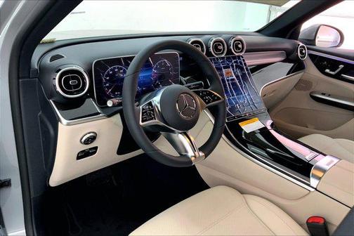2025 Mercedes-Benz GLC 300 Base