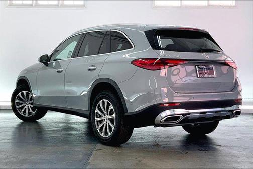 2025 Mercedes-Benz GLC 300 Base