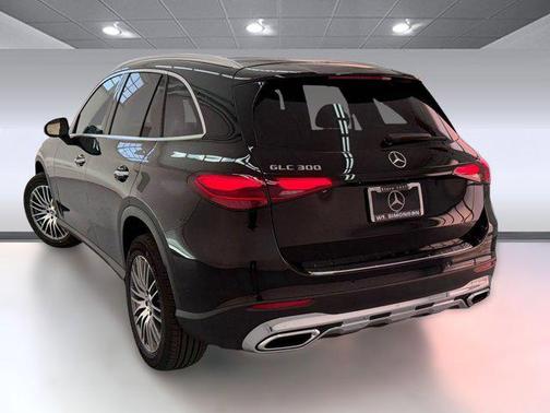 2026 Mercedes-Benz GLC 300 Base