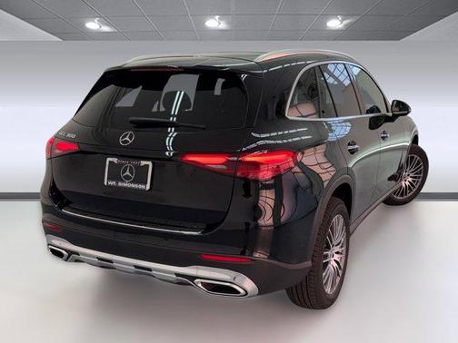 2026 Mercedes-Benz GLC 300 Base