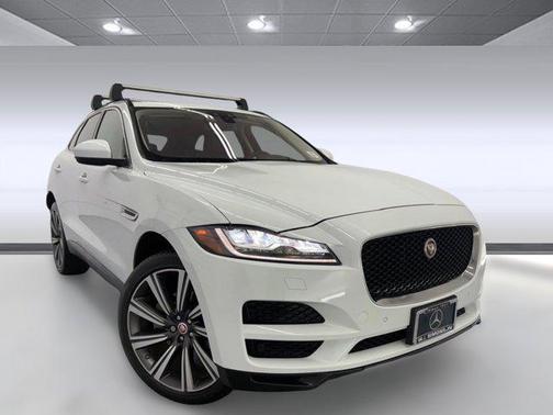 2017 Jaguar F-PACE 35t Prestige