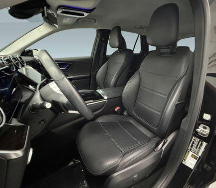 2025 Mercedes-Benz GLC 350e Base