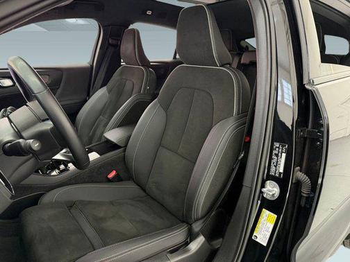 2023 Volvo C40 Recharge Pure Electric Twin Ultimate