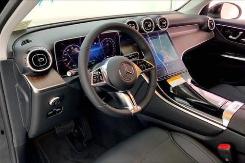 2025 Mercedes-Benz GLC 350e Base