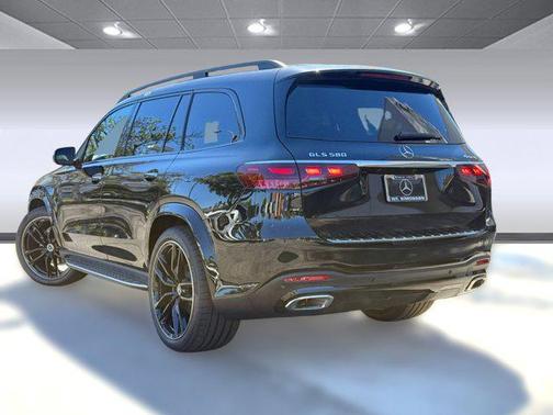 2026 Mercedes-Benz GLS 580 4MATIC