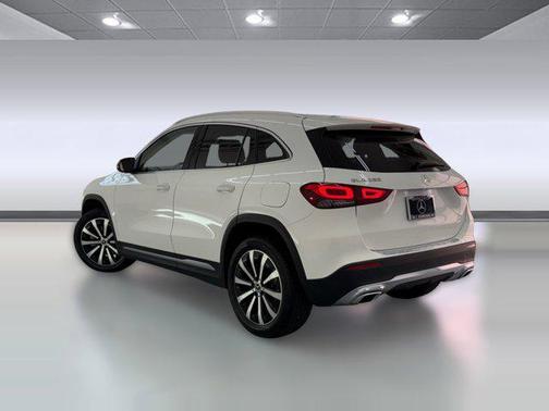 Polar White 2023 Mercedes-Benz GLA 250 Base