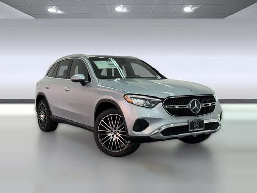 Cirrus Silver Metallic 2026 Mercedes-Benz GLC 300 Base