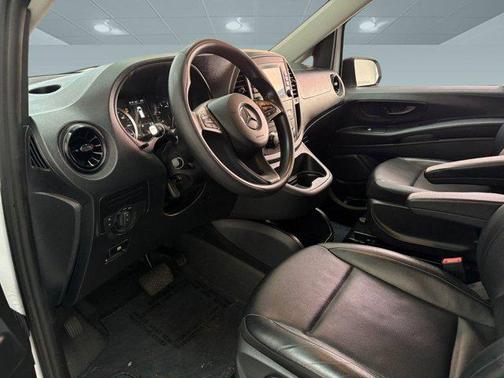 2023 Mercedes-Benz Metris Base