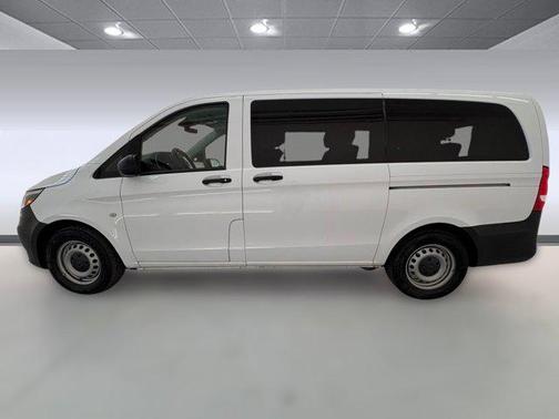 2023 Mercedes-Benz Metris Base