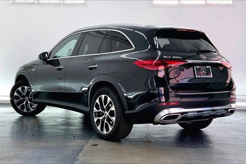 2025 Mercedes-Benz GLC 350e Base