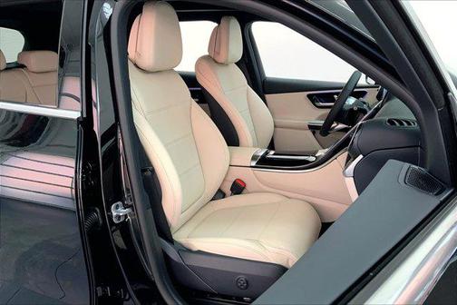 2025 Mercedes-Benz GLC 350e Base