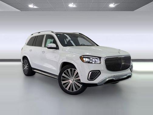 MANUFAKTUR Moonlight White Metallic 2026 Mercedes-Benz Maybach GLS 600 4MATIC
