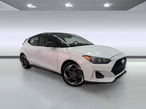 2019 Hyundai Veloster Base