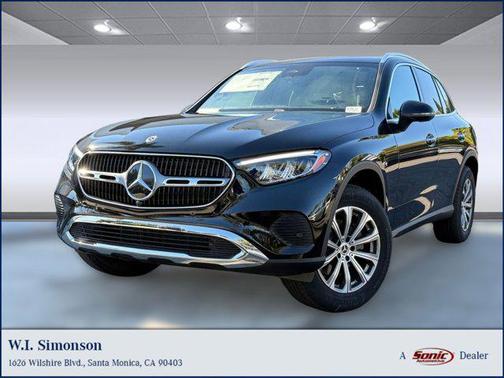 2025 Mercedes-Benz GLC 300 Base